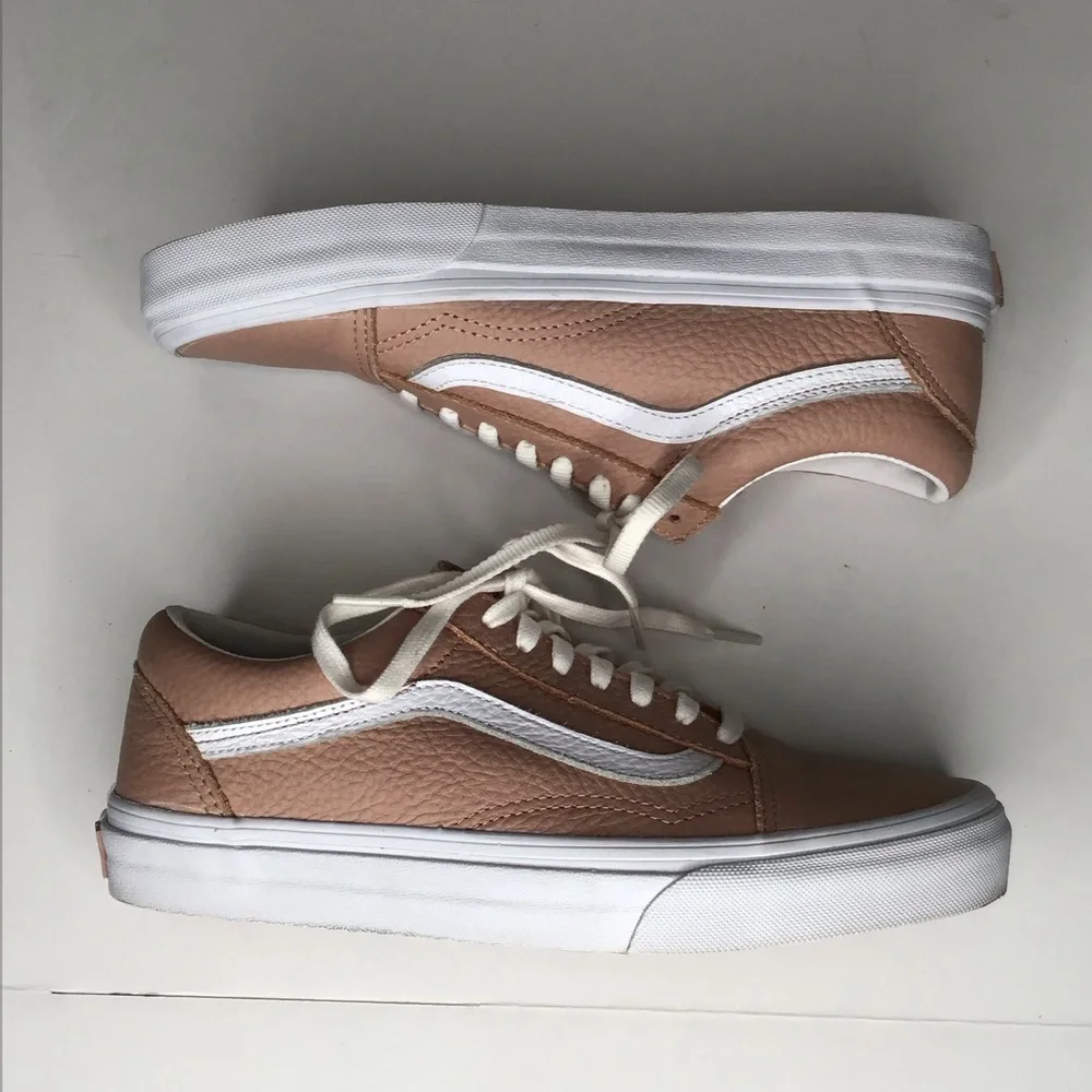 Vans Old Skool DX Mahogany Rose Leather Sneakers.